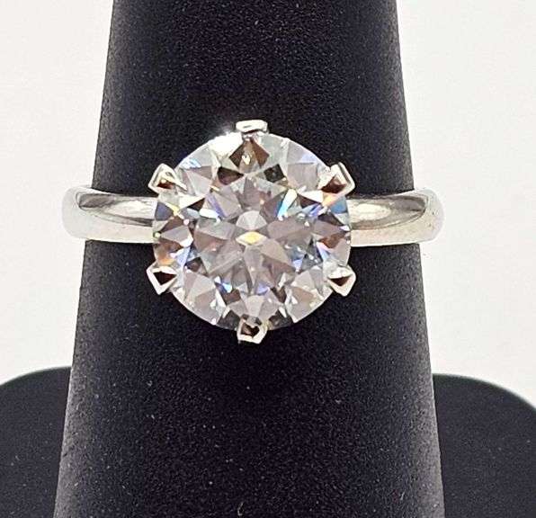 Ladies 14 K White Sparkling 5 Ct White Simulated Lab Diamond Ring