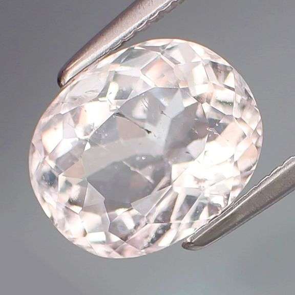 Gorgeous 2.22ct real untreated Brazilian Morganite!
