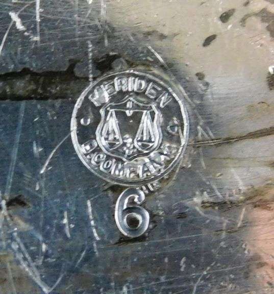 Antique Meriden Britannia Flask with Cup