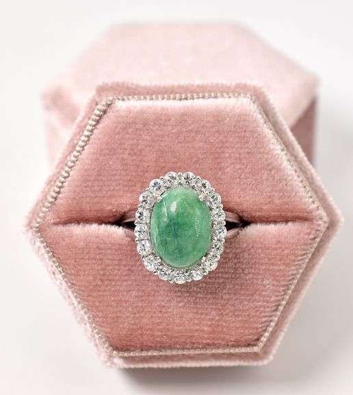 Mesmerizing 6.00CTS Oval Shaped Cabochon-Cut Natural Emerald & Sapphire Gemstone Ring in Sterling Si