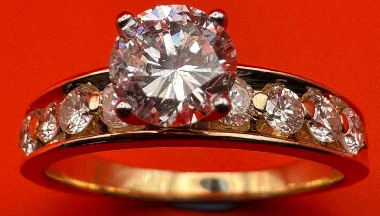 14K Two-Tone Gold Diamond Engagement Ring of 1 ct