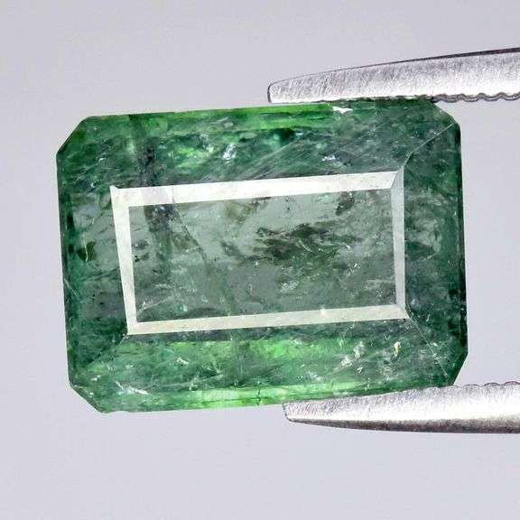 Interesting 3.25ct all natural green Tourmaline