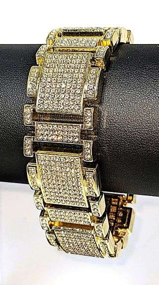 Gold Plate Simualted Diamond Link Bracelet