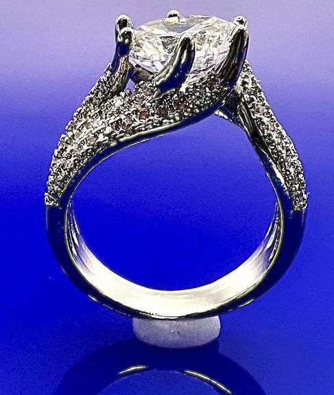 Ladies Large 4.5 Ct Sparkling White Simulated Lab Diamond Solitaire Ring