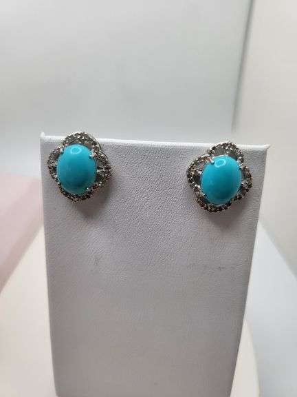 Elegant 61ctw Turquoise & Diamond Necklace Set in Silver – Includes Matching Earrings