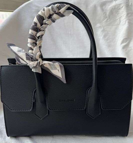Designer Style Hand Bag By David Jones-Paris
