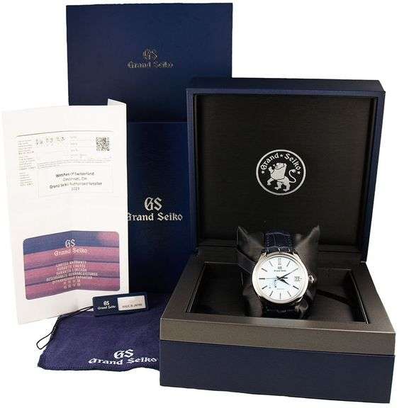 Grand Seiko Elegance SBGA407, 40mm, Blue Skyflake Dial, Stainless Steel Men’s Watch