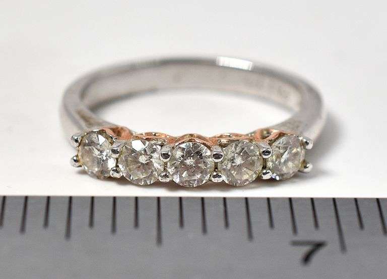 CZ Gemstone Ring in Sterling Silver