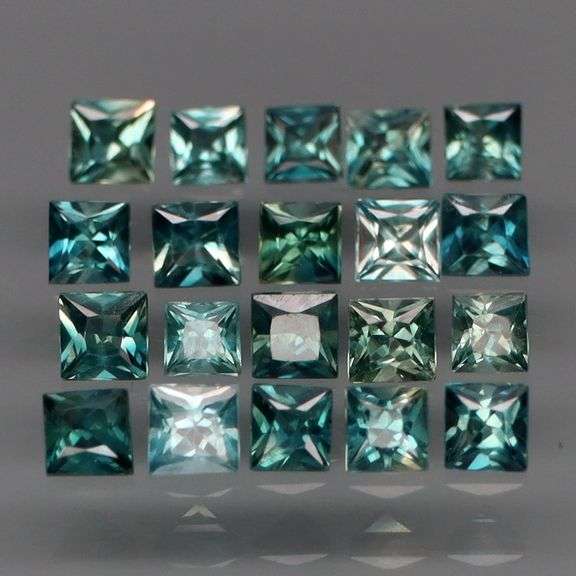 Heated only! 2.63ct blue green Sapphire set!