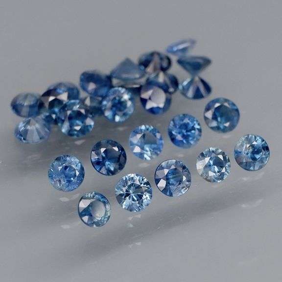 Heavy 3.23ct set of collectors denim blue Sapphires!