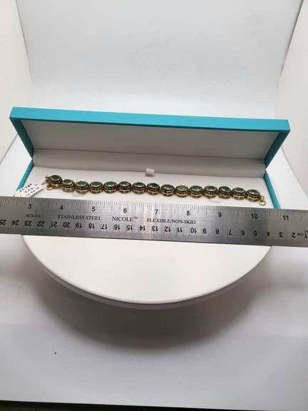 Very fine hand made 25 ctw emeralds and diamond  bracelet