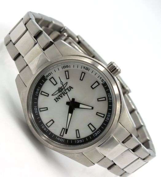 Invicta Specialty ladies mother of pearl dial quartz watch