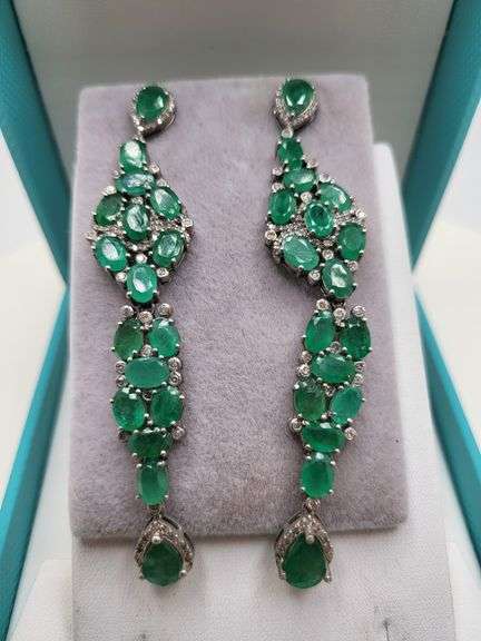 Very high quality hand made emerald and diamonds on silver earrings