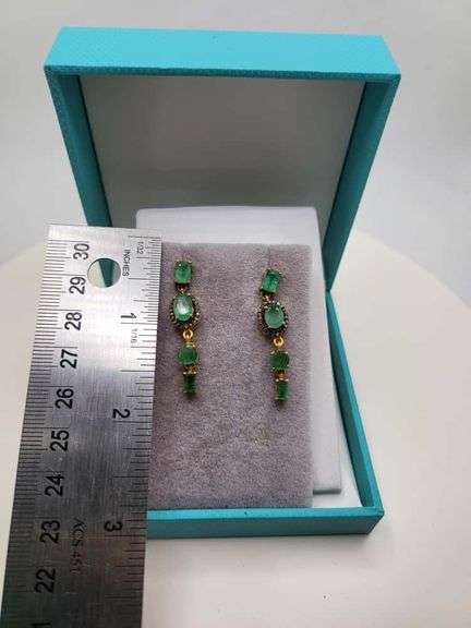 Extremely fine Victorian Emerald and diamonds earrings