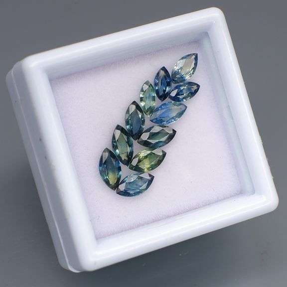 Heated only! 3.02ct marquise cut Australian Sapphire set!