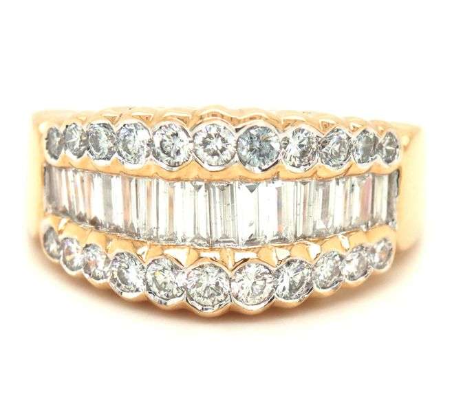14kt Yellow gold 1.75ctw RBC and Baguette 3 row diamond band