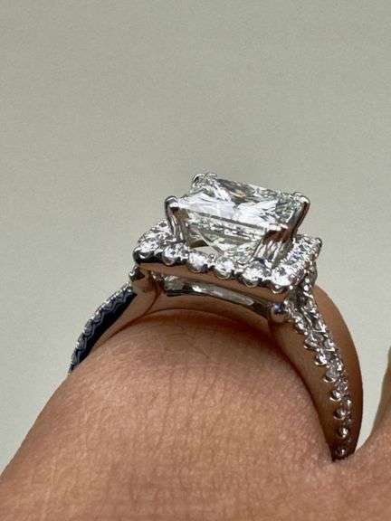 18K White Gold Princess Cut 3.21 Carat Diamond Ring