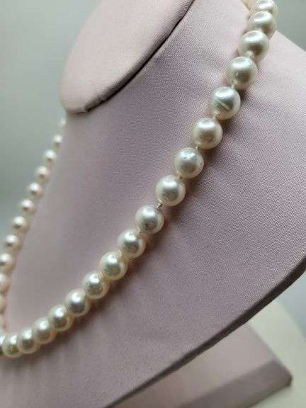 14k gold cultured south sea pearl necklace