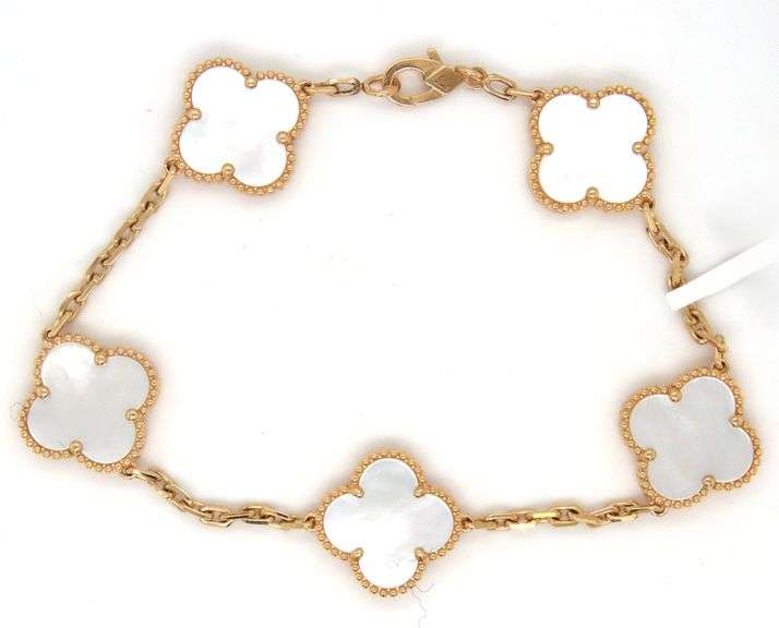 18KT Yellow Gold Mother Of Pearl Bracelet