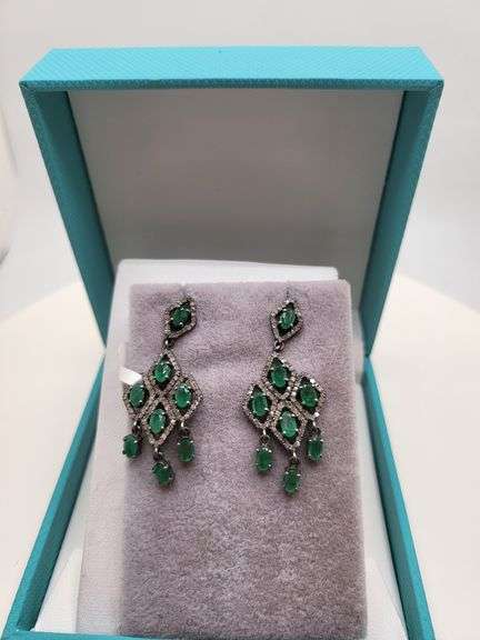 Very high quality hand made emerald and diamonds on silver earrings