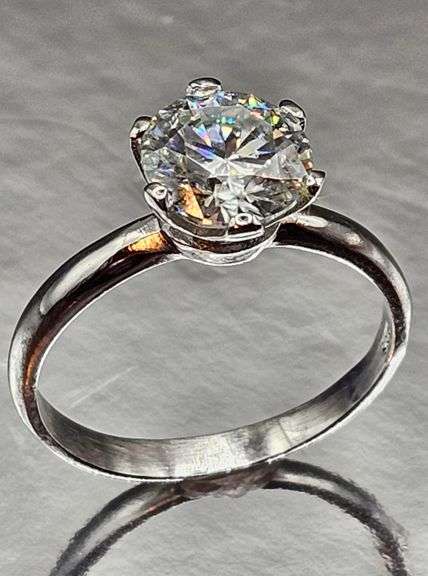 Ladies 14 K White Sparkling 5 Ct White Simulated Lab Diamond Ring