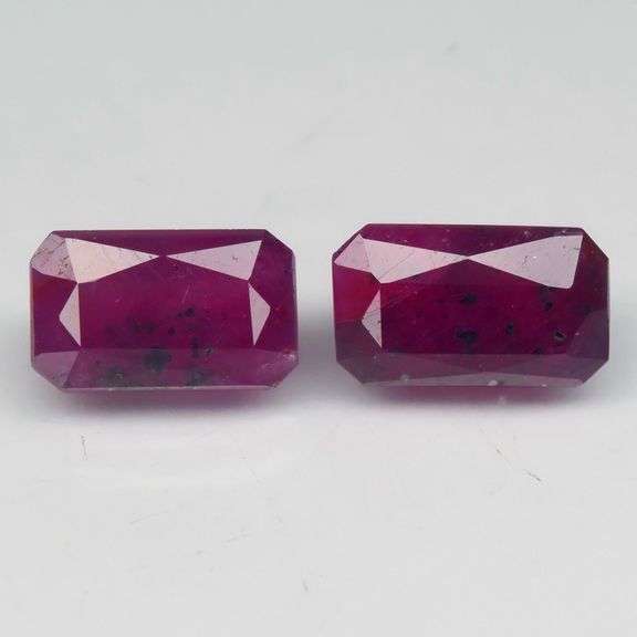 Fantastic 6.88ct pair of untreated Ginea Rubies!!!