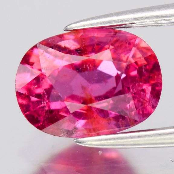 Top color! 1.22ct glittering bubblegum pink Tourmaline!!