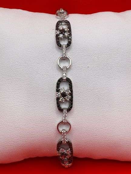 18K White Gold Black and White Diamond Tennis Bracelet