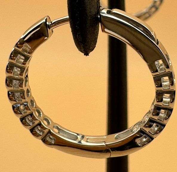 14K White Gold Round Brilliant Cut Lab Diamond Hoop Earrings of 1.0ct