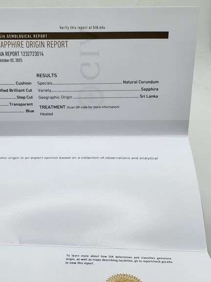 Very collectable GIA Certified 5.52 CT Sapphire