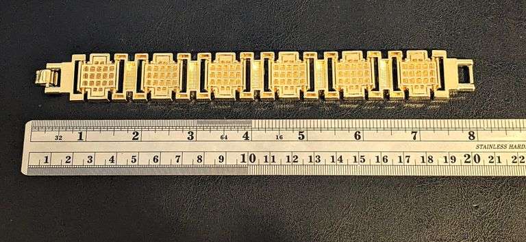 Gorgeous 75 Gram 14 Kt Yellow Gold Plate Simualted Diamond Link Bracelet