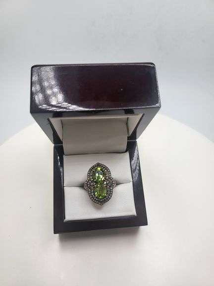 Extremely fine Victorian natural sapphire and diamonds ring on silver