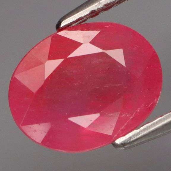 Unbelievable 2.70ct pinkish red Ruby -Heated only!
