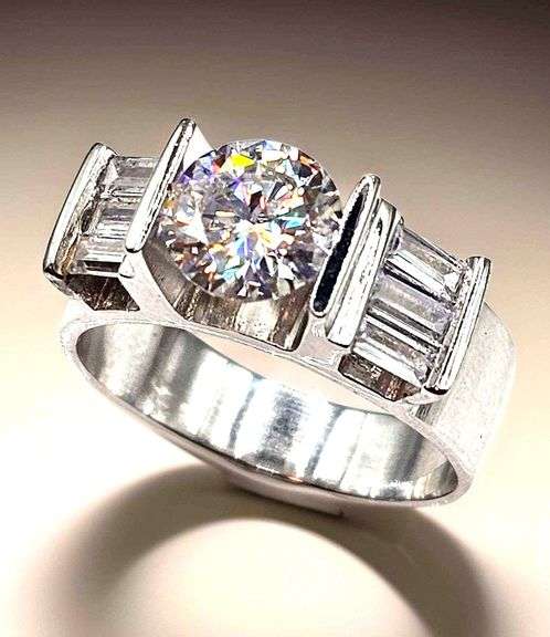 Mens Sparkling 2.35 Ct White Fire Moisanite Ring