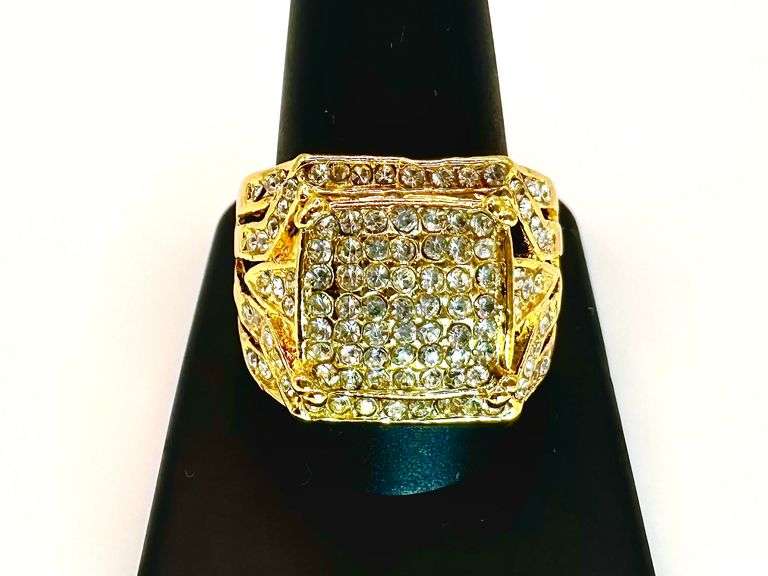 Men's 14 Kt  Yellow Gold Plate 7.75 Cttw. Lab Simulated Diamond Ring.