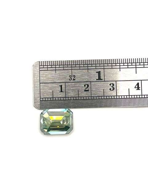 Gorgeous Amazing Large Eye-Clean 8 Ct Emerald Green Fire Moissanite Solitaire.