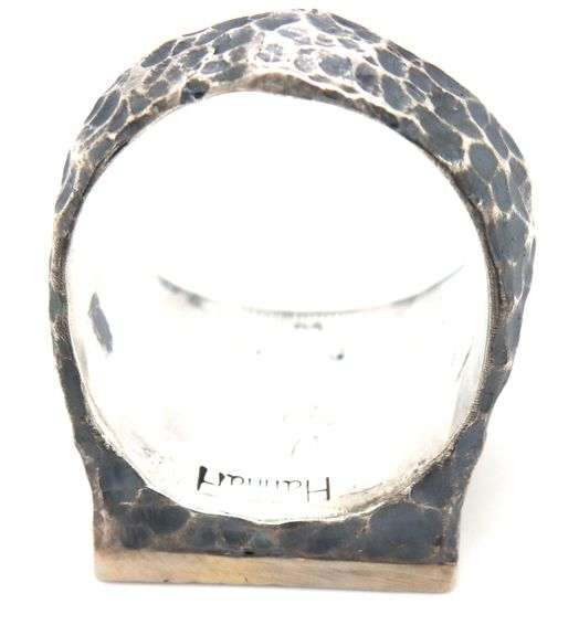 925 Sterling silver Hammered diamond peace ring
