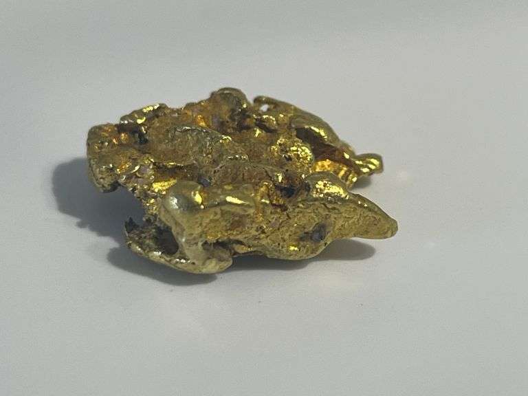 Extremely collectable and rare 22k Gold Australian Gold Nugget