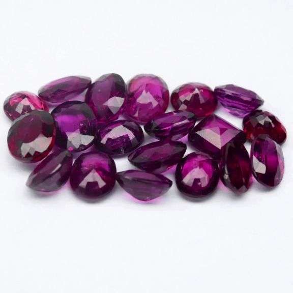 Top violet! Multiple cuts! 24.06ct set of Rhodolite Garnets!