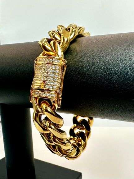 Gold Plate Cuban Curb Link Bracelet