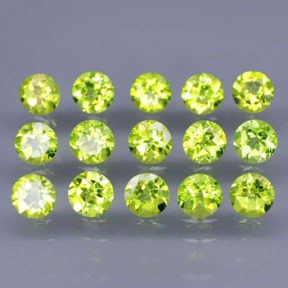 Superb 5.88ct high fire VS Peridot set -UNTREATED!!!
