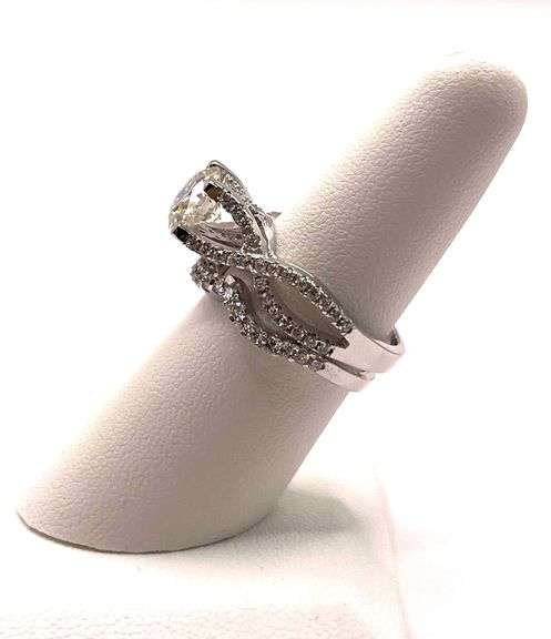 14 Kt White Gold Plate 2.65 Ct Lab Simulated Diamond 2 Band Ring Set