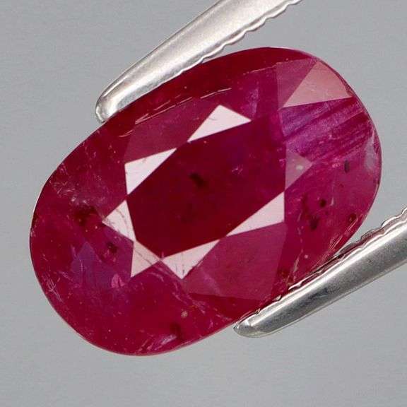 Untreated! Fully transparent! 1.91ct Winza Ruby!