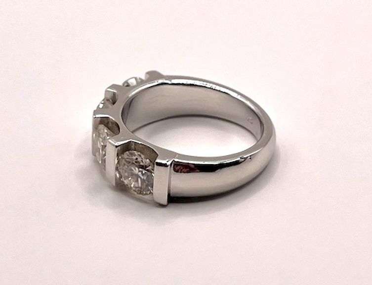 Dazzling 4.25 Ct 4 Stone White Fire Moissanite Ring