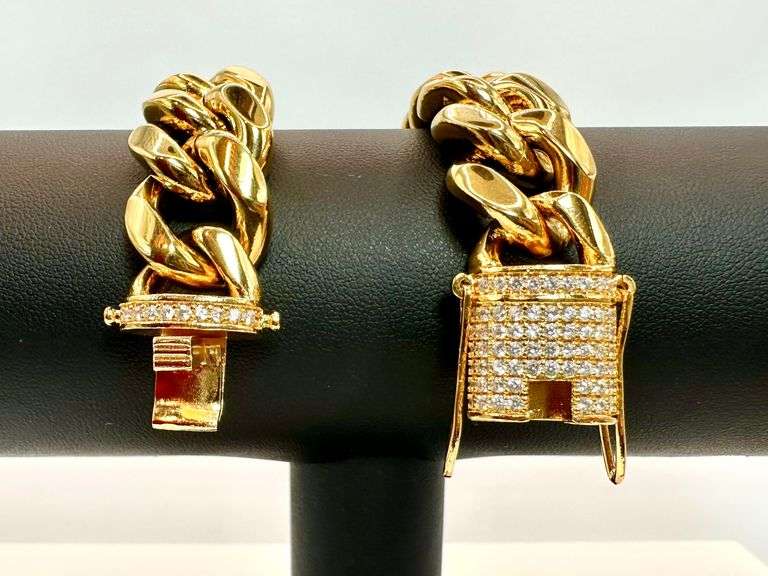 Huge 140 Gram 18 Kt Yellow Gold Plate Cuban Curb Link Bracelet