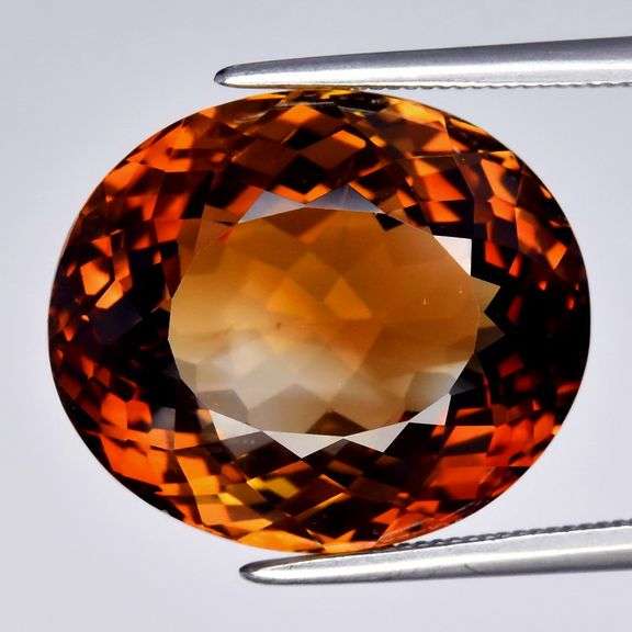 Outstanding 17.15ct VS whiskey red Imperial Topaz