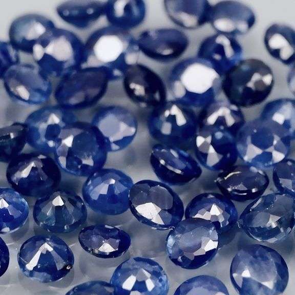 Heated only! 5.43ct pure ink blue Sapphire set from Madagascar
