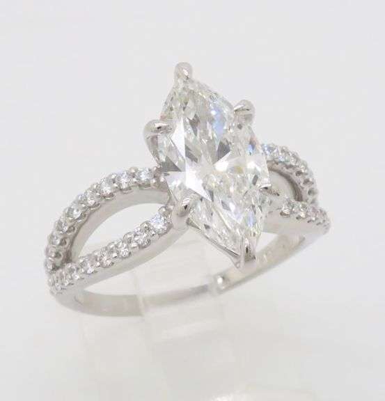 Certified 2.85CTW Marquise Diamond Ring