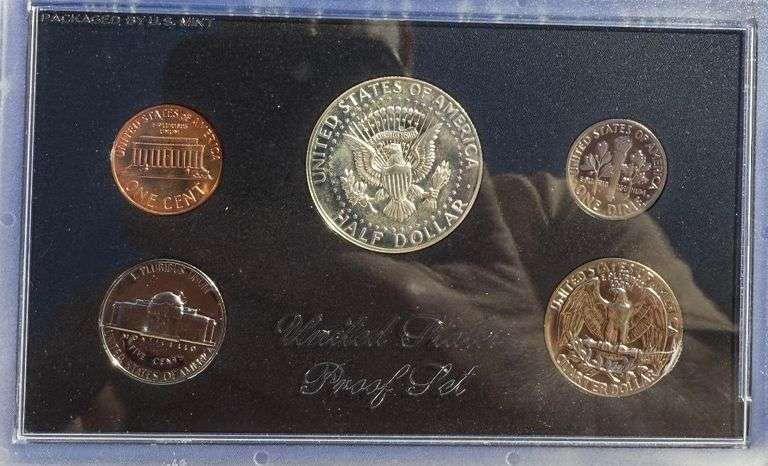 Five 1968 1969 US Proof Sets