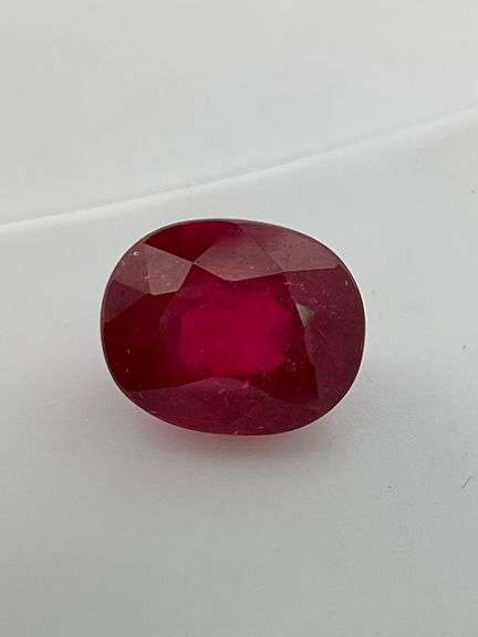 CERTIFIED NATURAL RUBY 5.90 CARAT OVAL SHAPED.